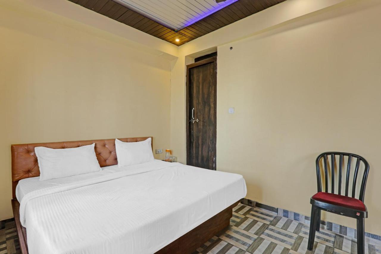 Oyo Flagship 83473 Kp Hotel Varanasi