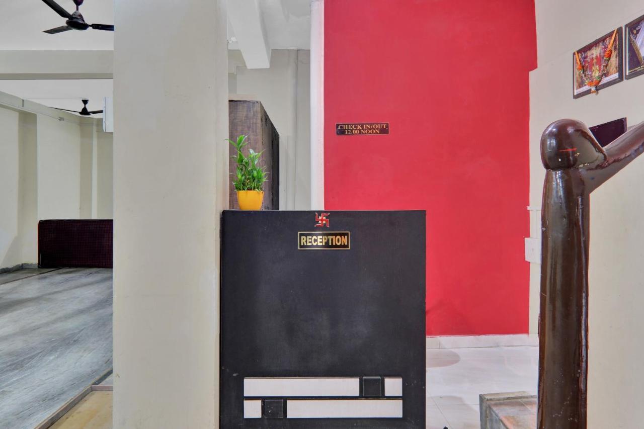 Oyo Flagship 83473 Kp Hotel 3*