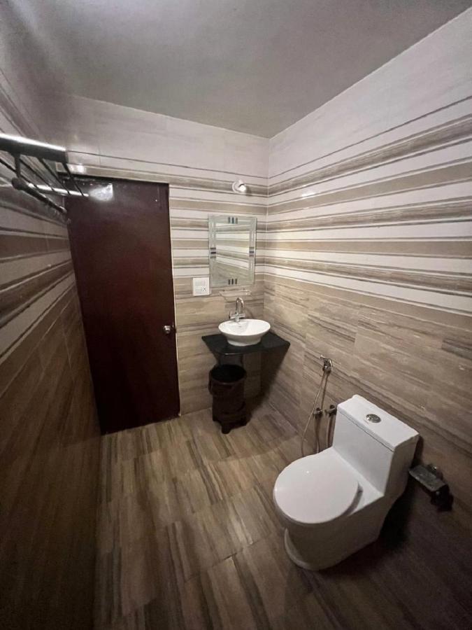 Kamesh Hut,