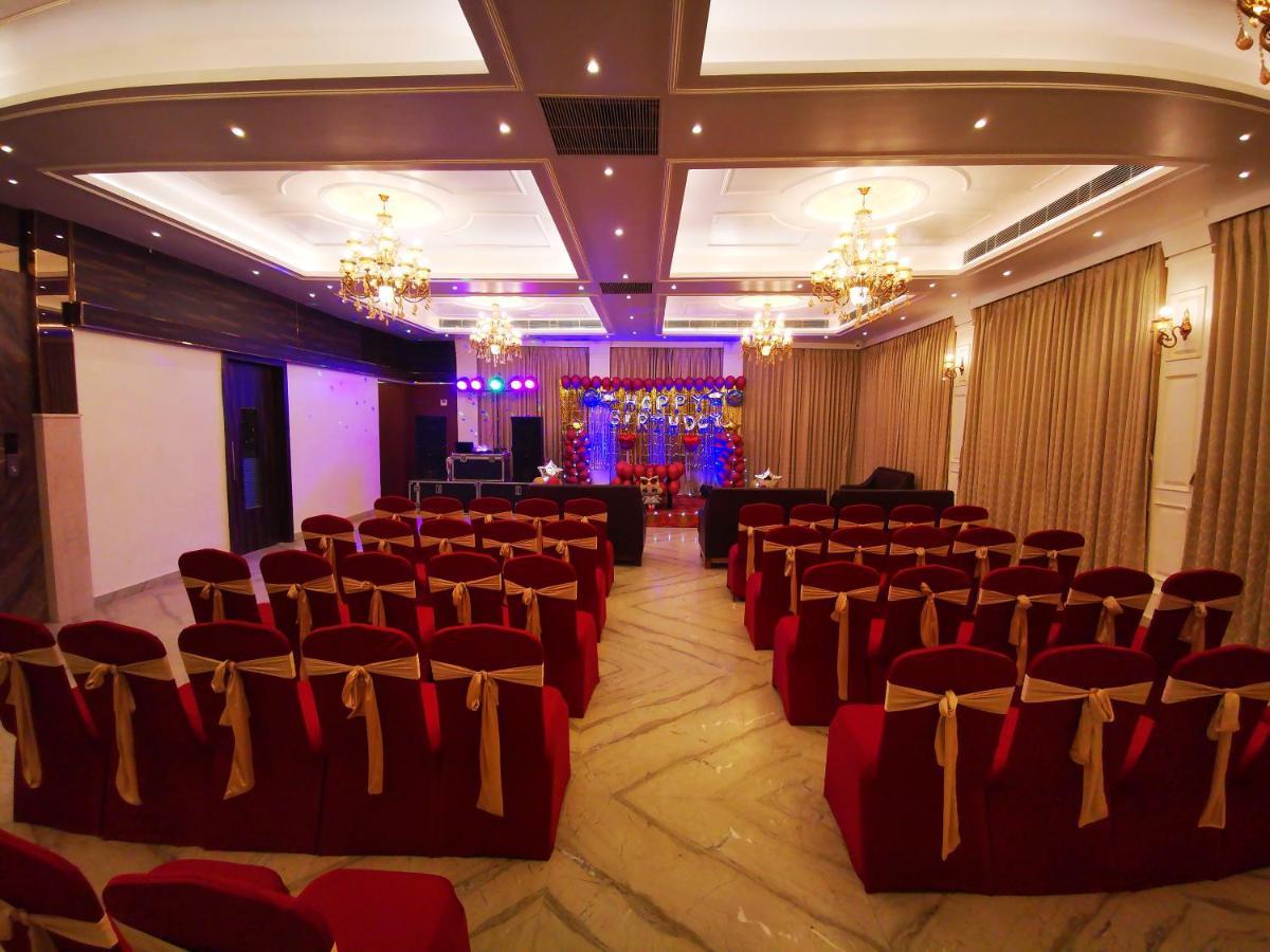Rio Benaras Hotel