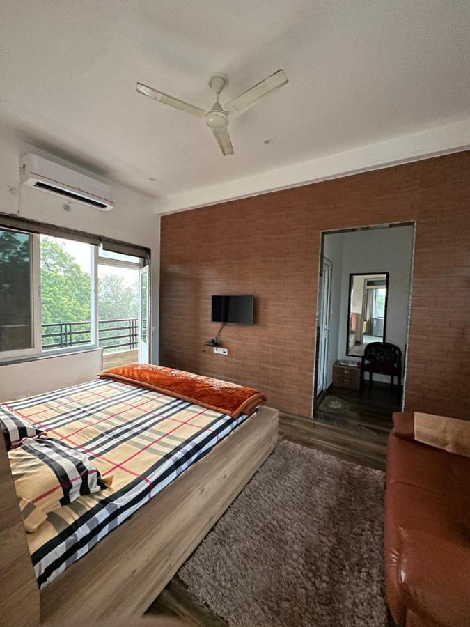Kaashi Flora Homestay Varanasi
