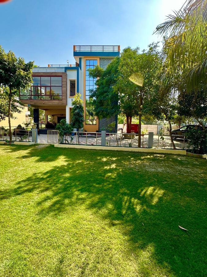 Homestay Kaashi Flora