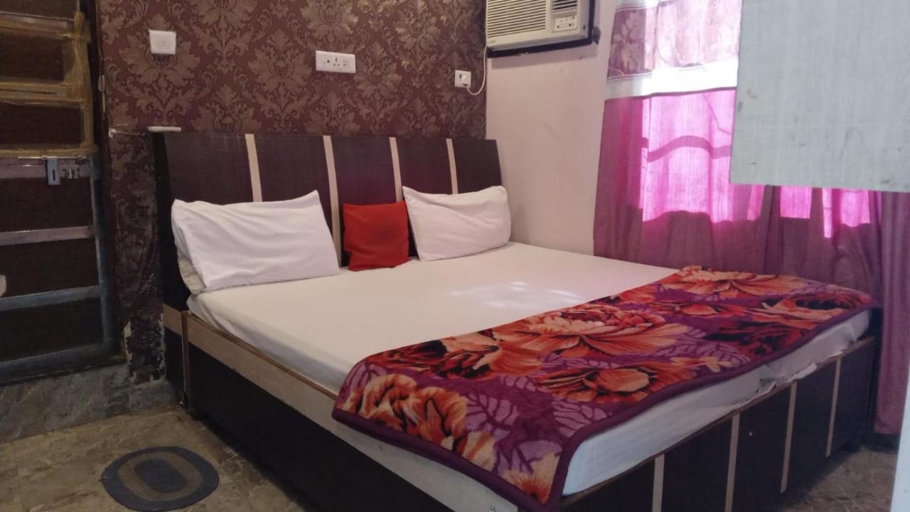 Shiva Hotel