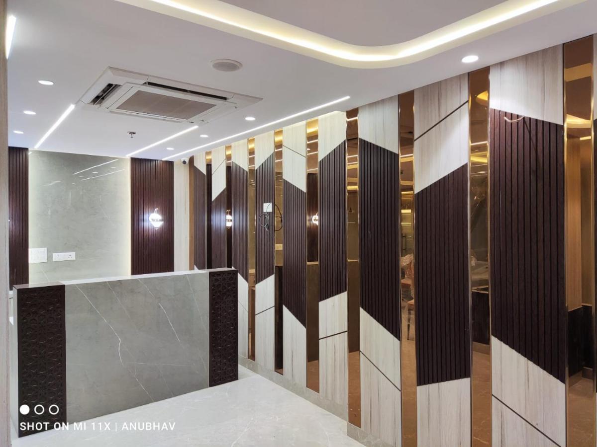Hotel Golden Petals Varanasi
