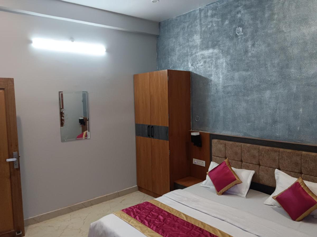 Homestay Happy Homes