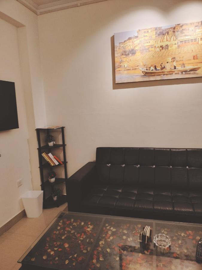 Aerohomestay *
