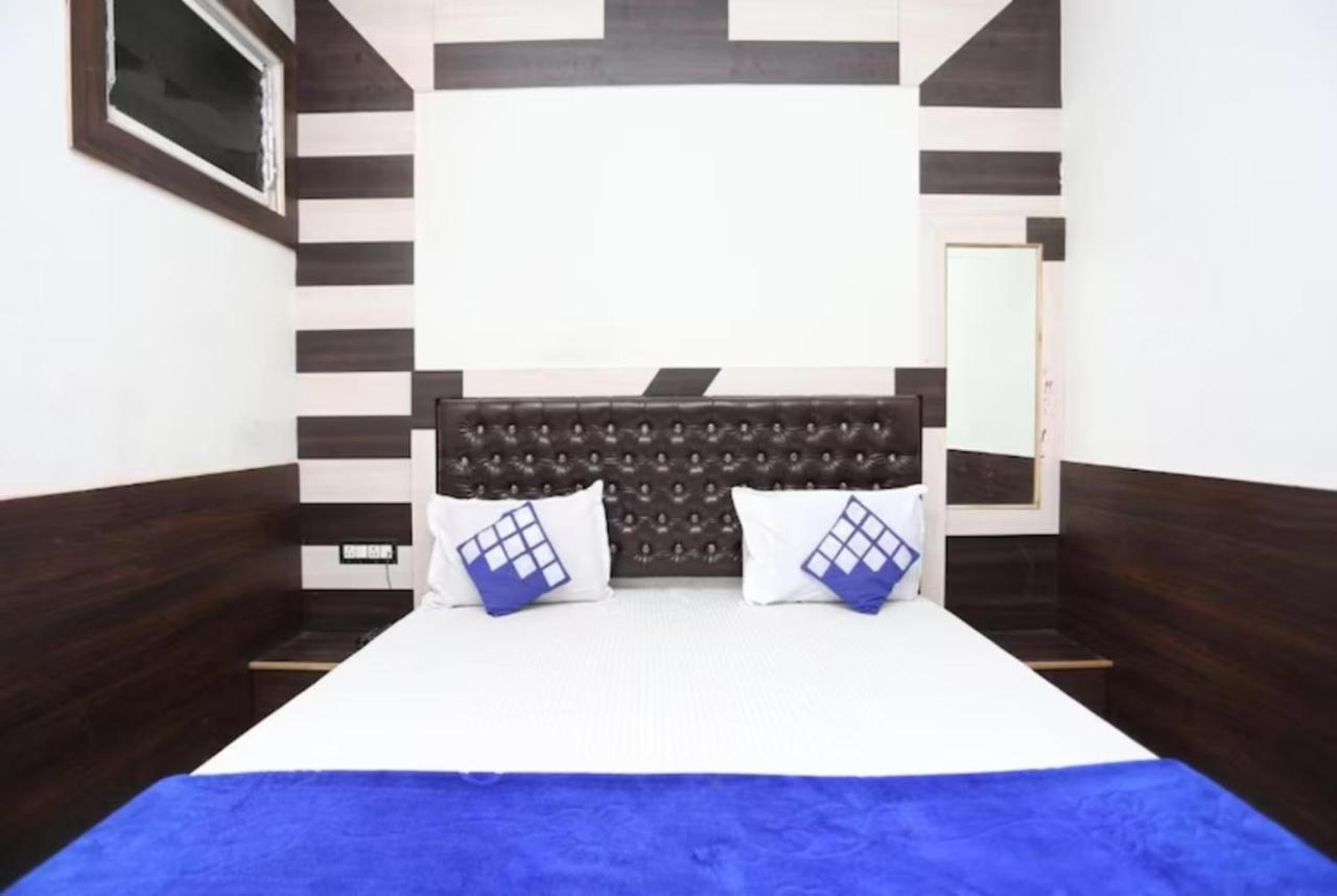Hotel Goroomgo New Ashiyana Palace Varanasi