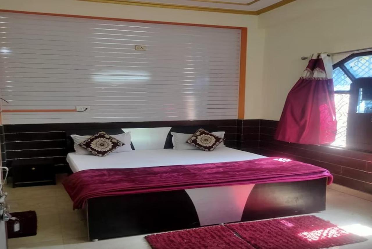 Goroomgo New Ashiyana Palace