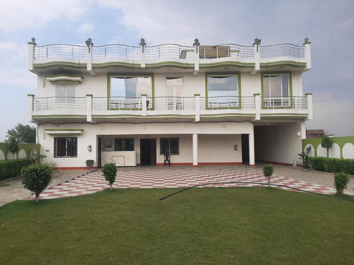 Vaidehi Varanasi