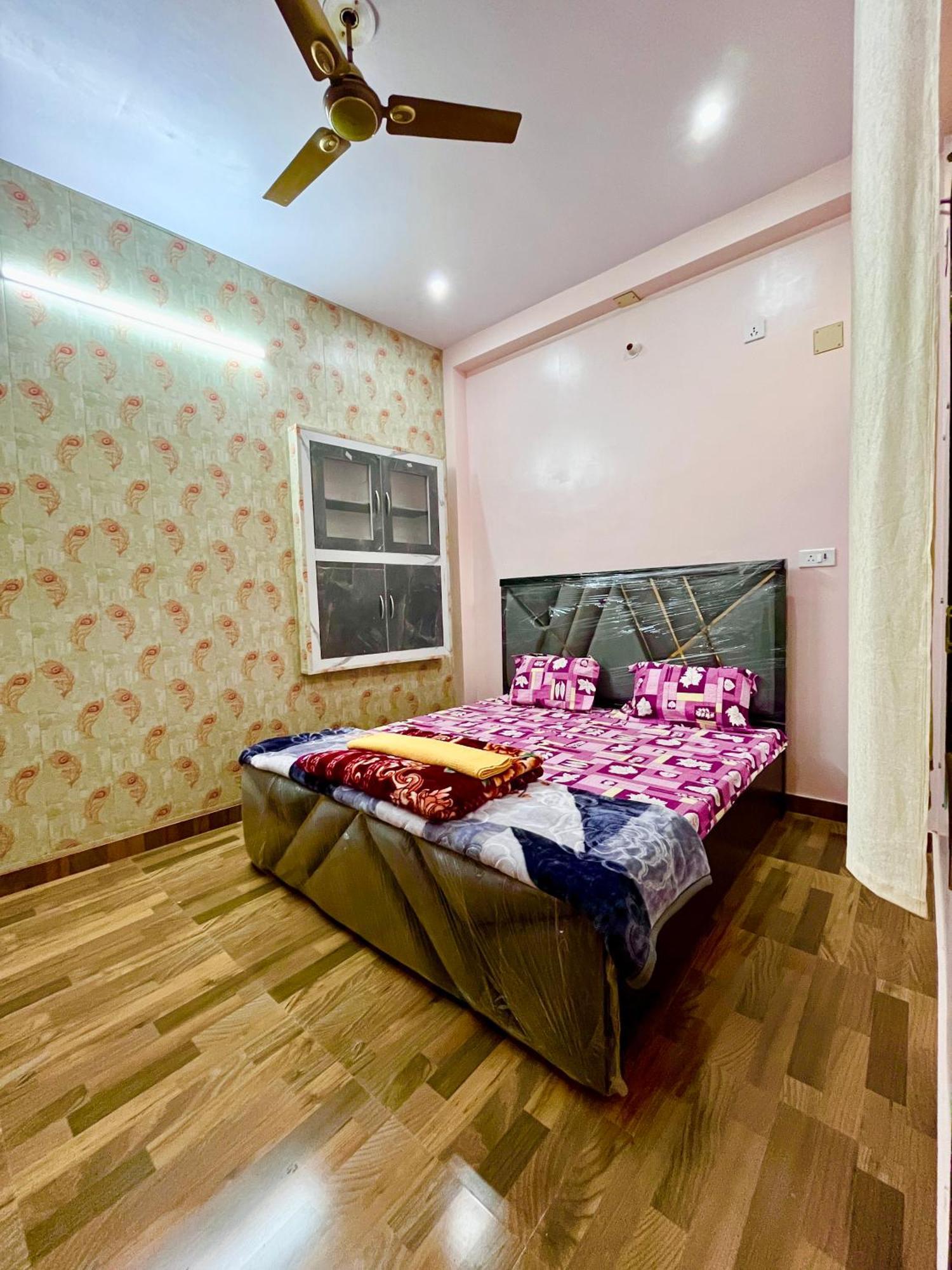 Trilok Residency - Dashashwamedh *