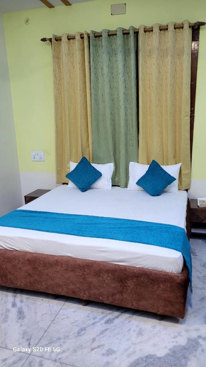 Hotel The Kashi Varanasi