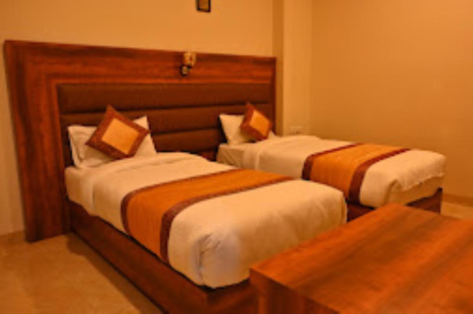 Radiance Courtyard,varanasi Hotel