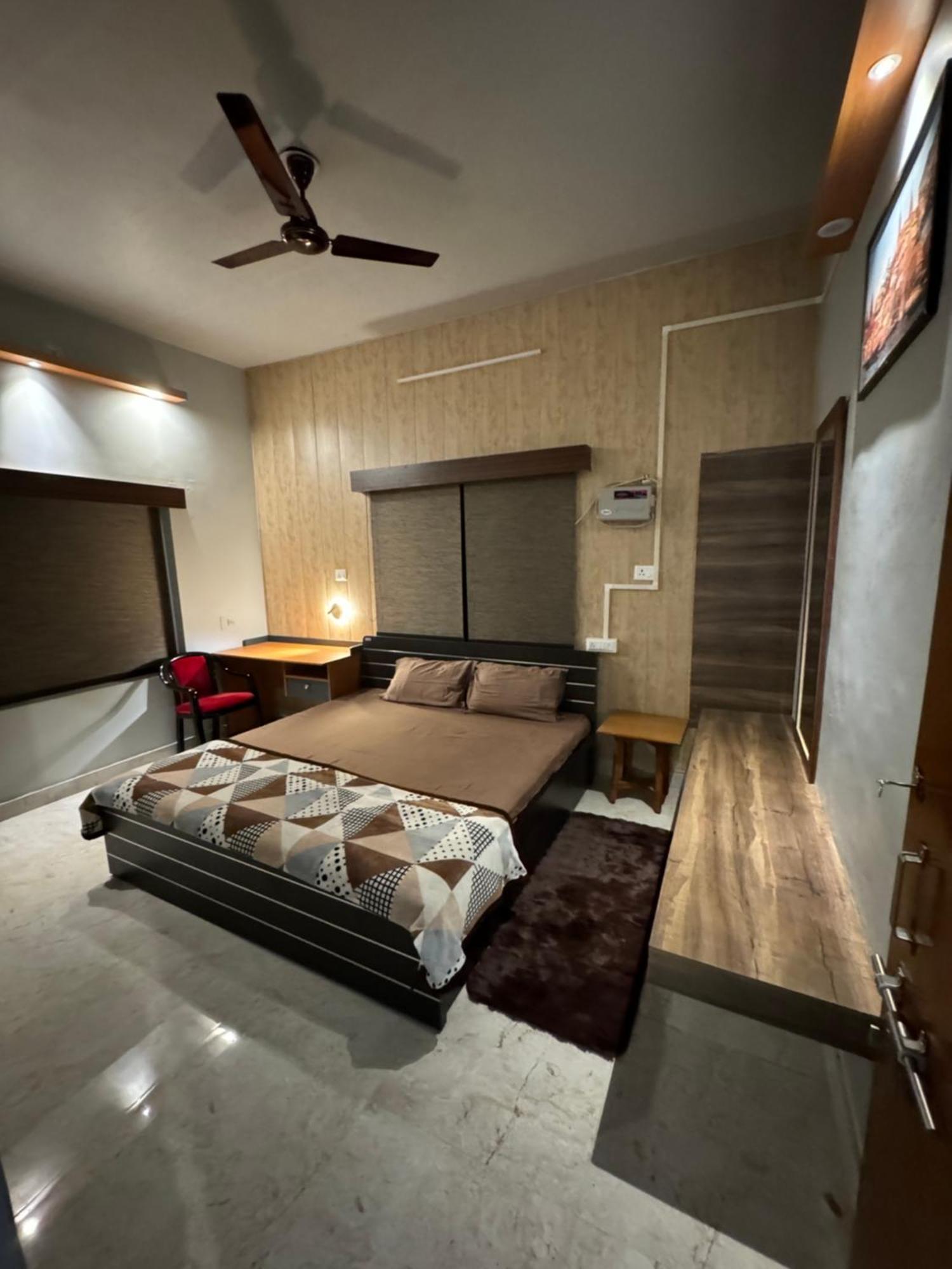 Kaashi Flora Homestay