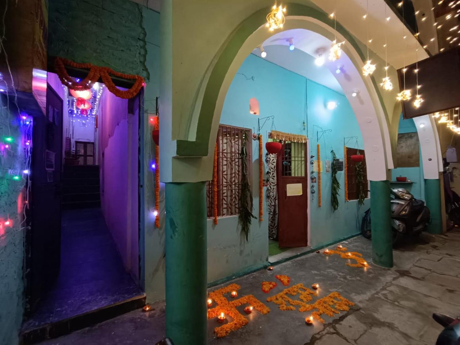 Jpm Varanasi