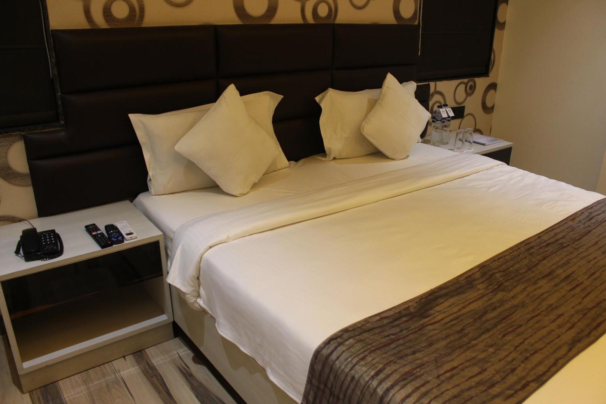 Hotel Hardik Palacio 3*