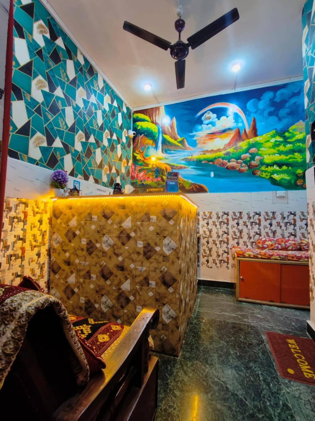 Ambricana Paying Bed & Breakfast Varanasi