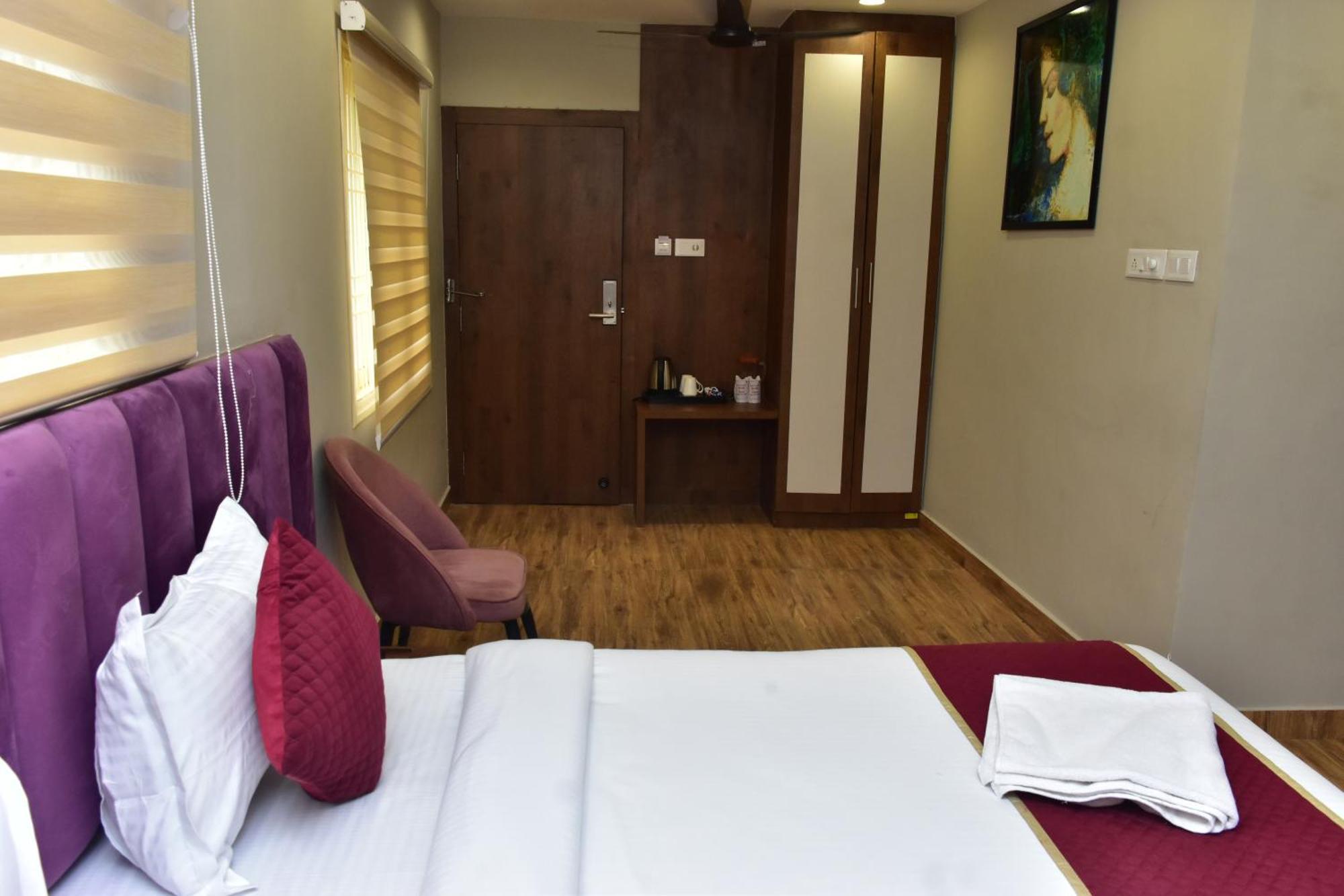 Jsr Ganga Hotel Varanasi