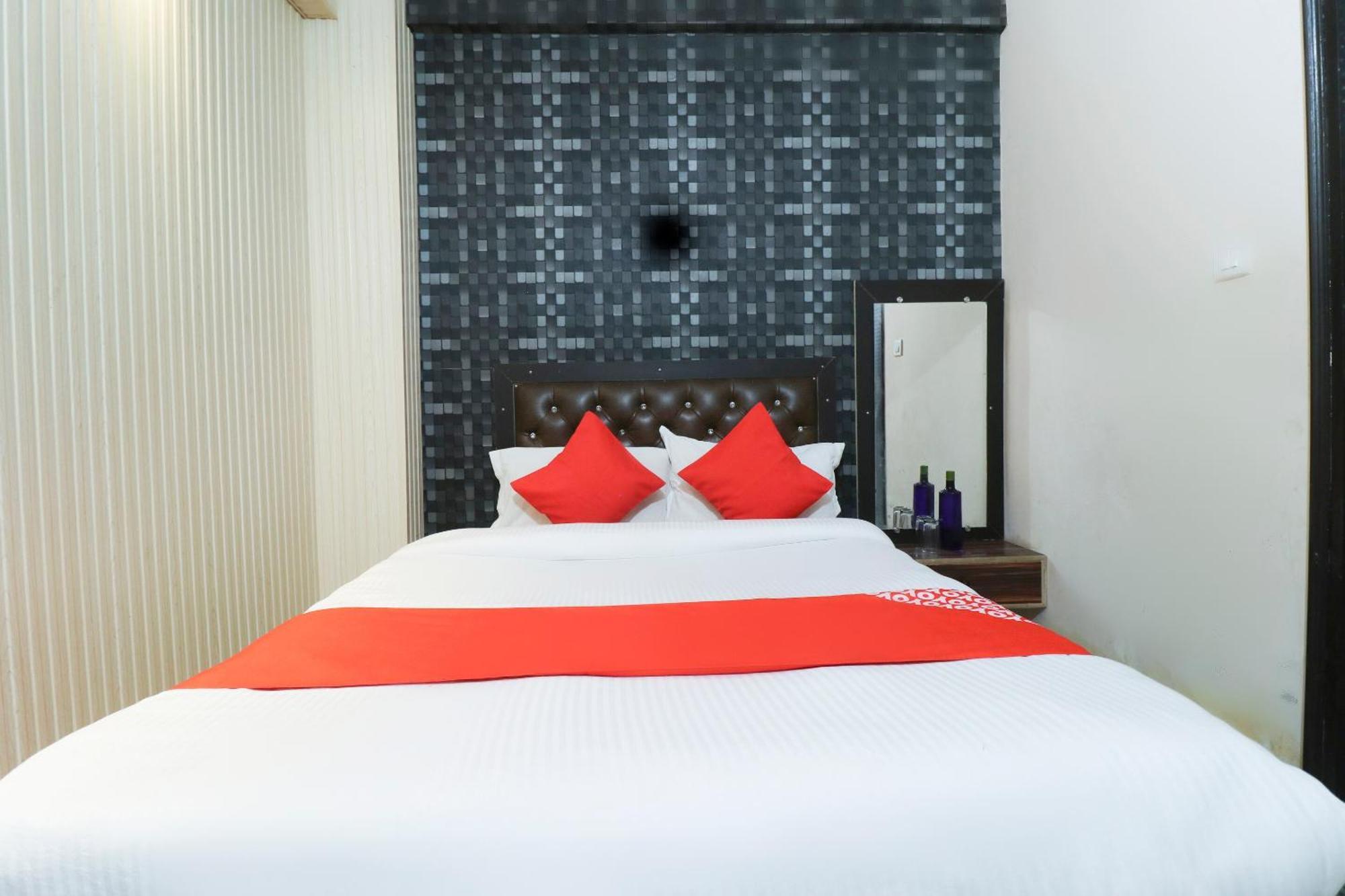 Hotel O Shiv Ganga Varanasi