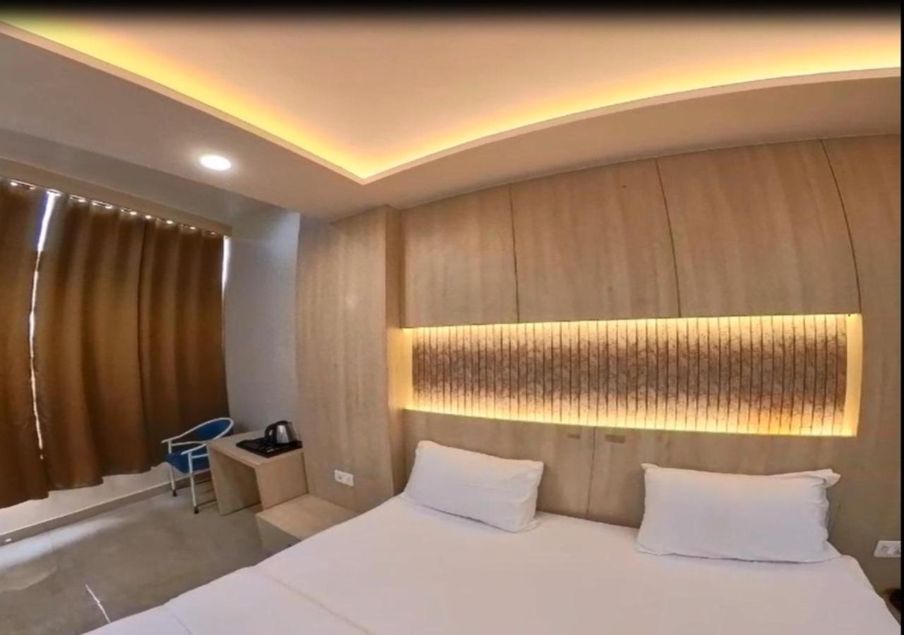 Prago By Deer 3*