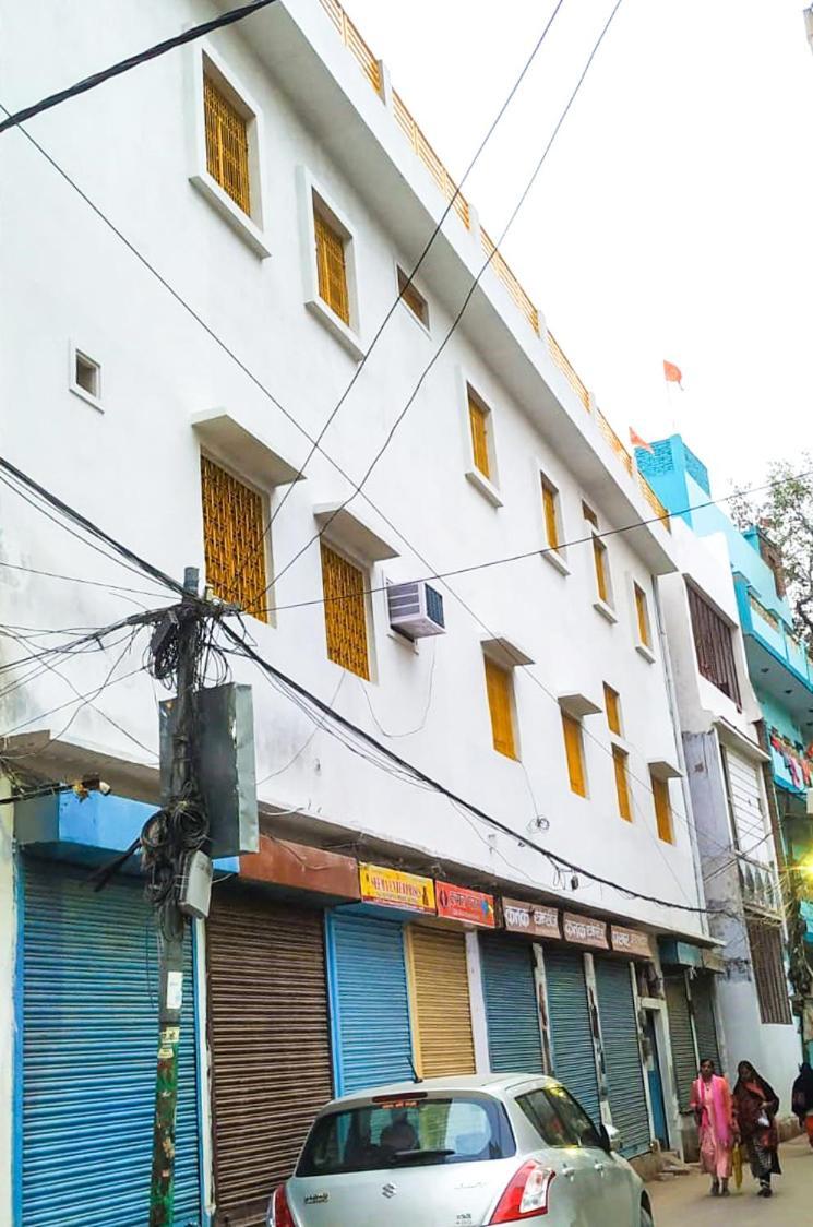 Shree Om Palace *