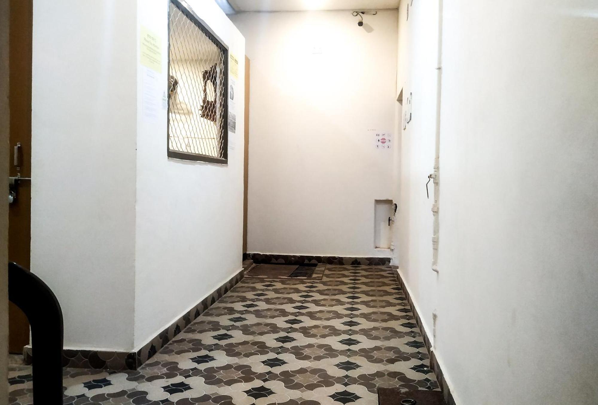 Shree Om Palace Guest house *