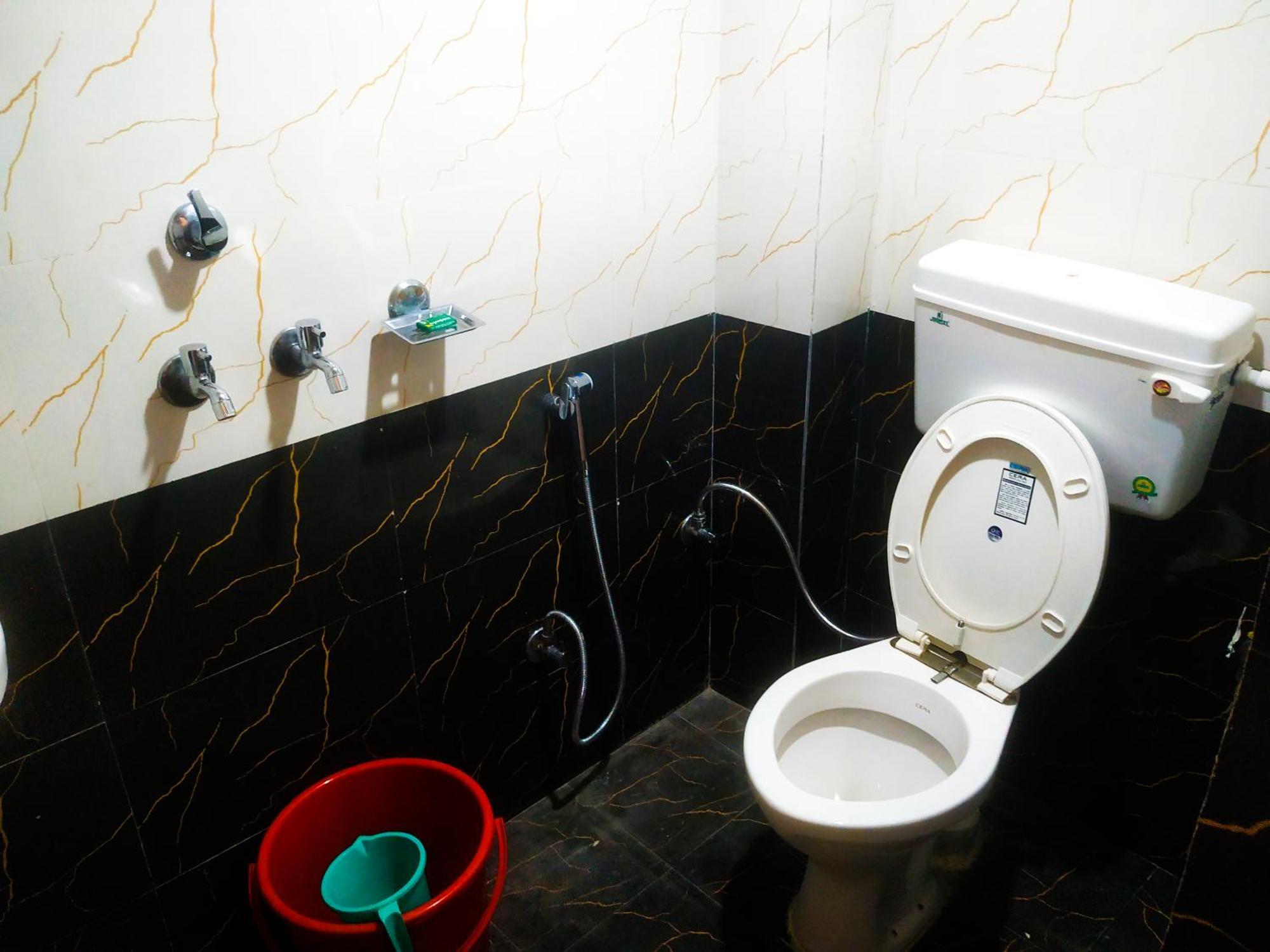 Shree Om Palace Guest house Varanasi