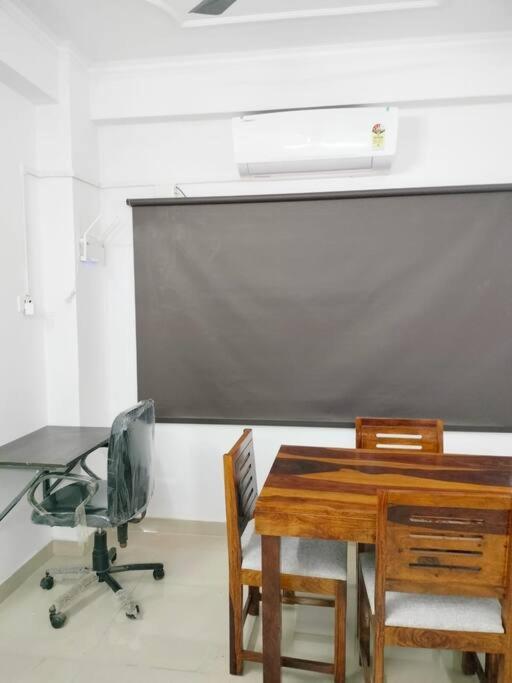 Apartment Kashidhya Namoghat Varanasi