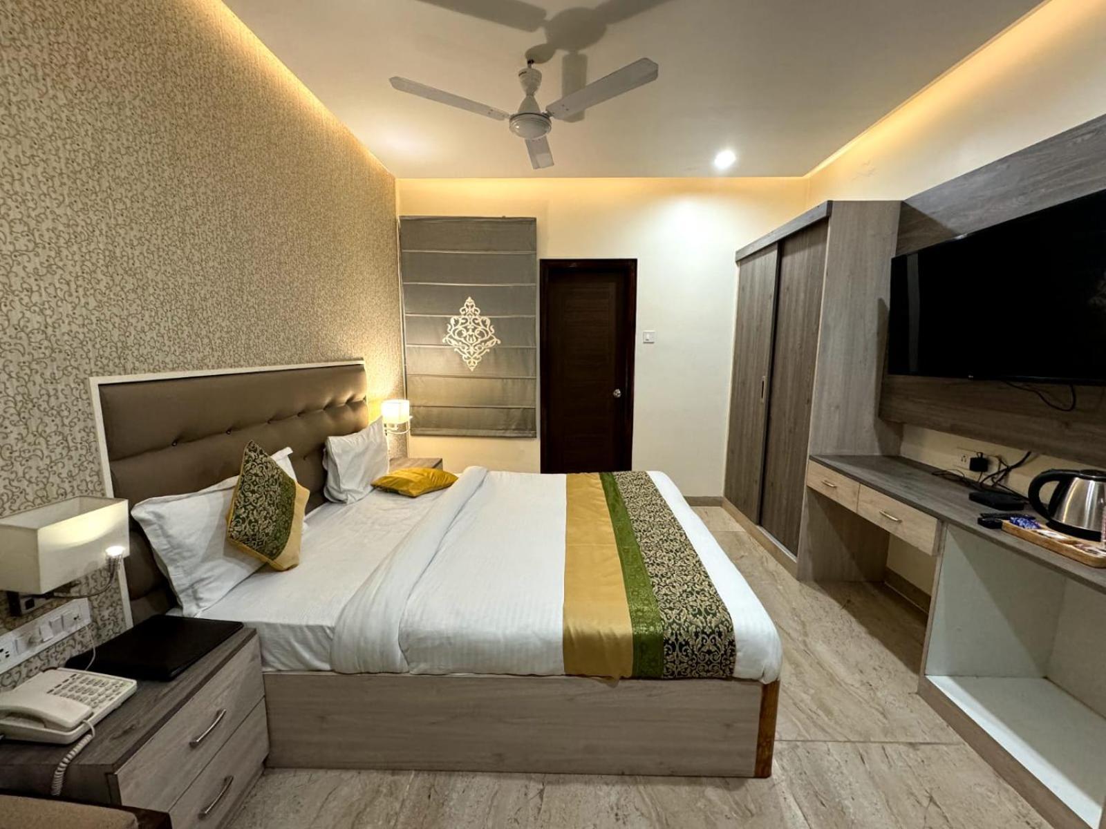 Hotel River Rhythm Assi Ghat 3*