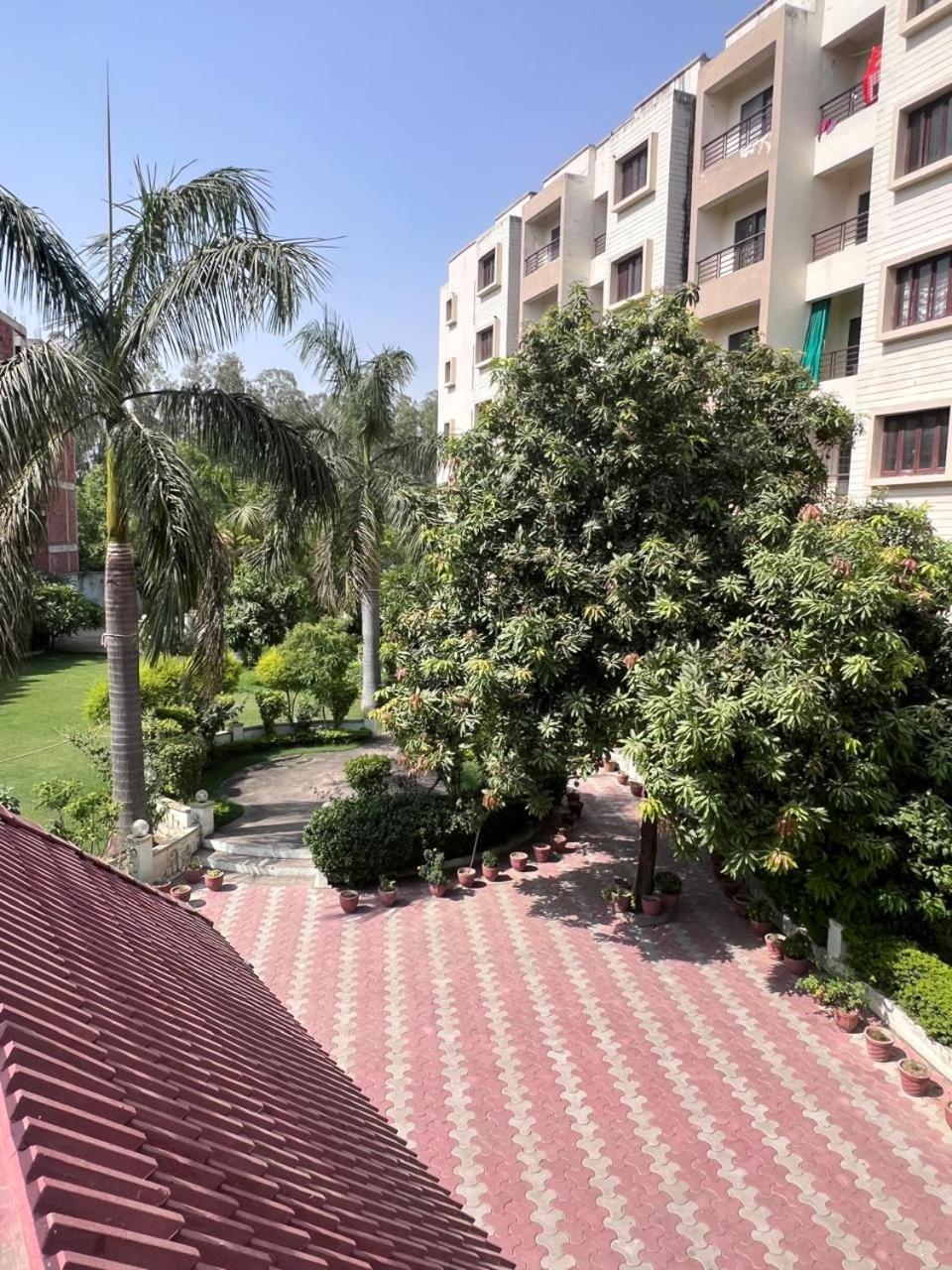 Kusum Villa *
