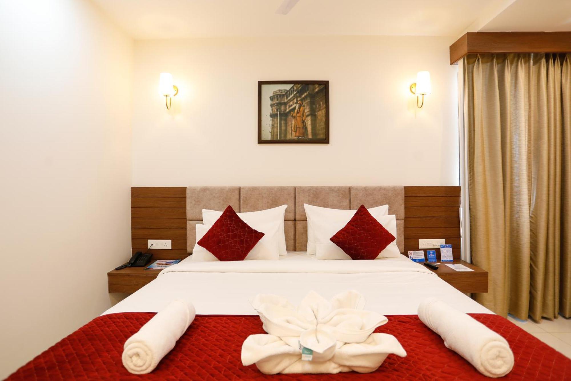 Dolphin International Hotel