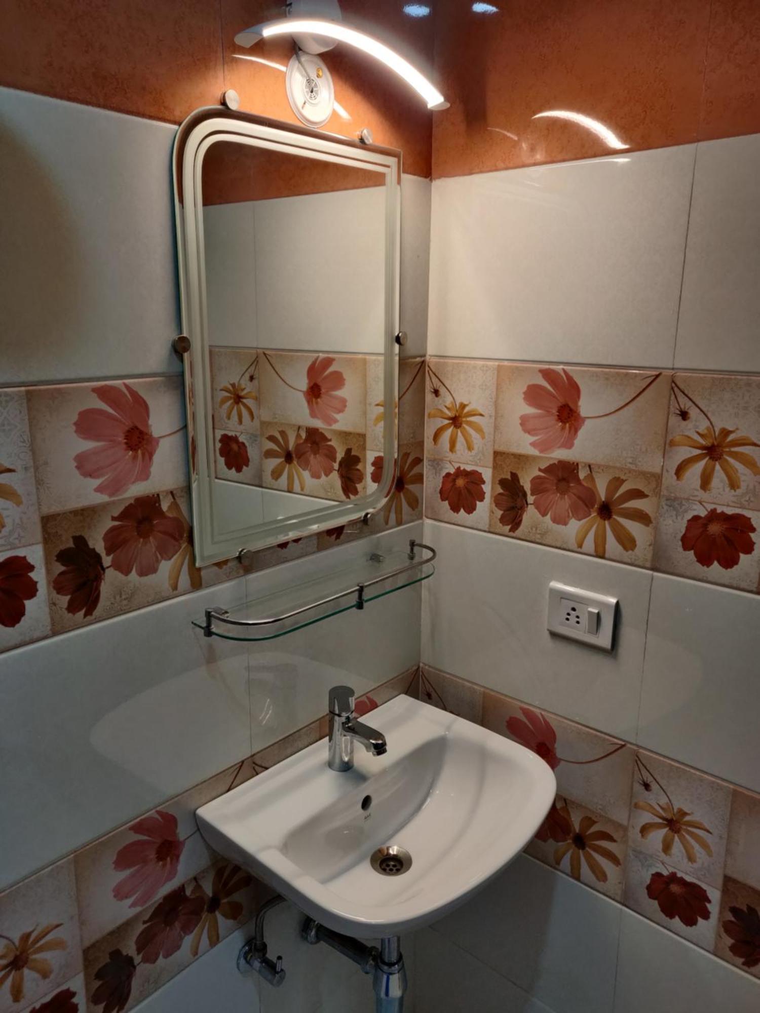 Hotel Benaras Gharana