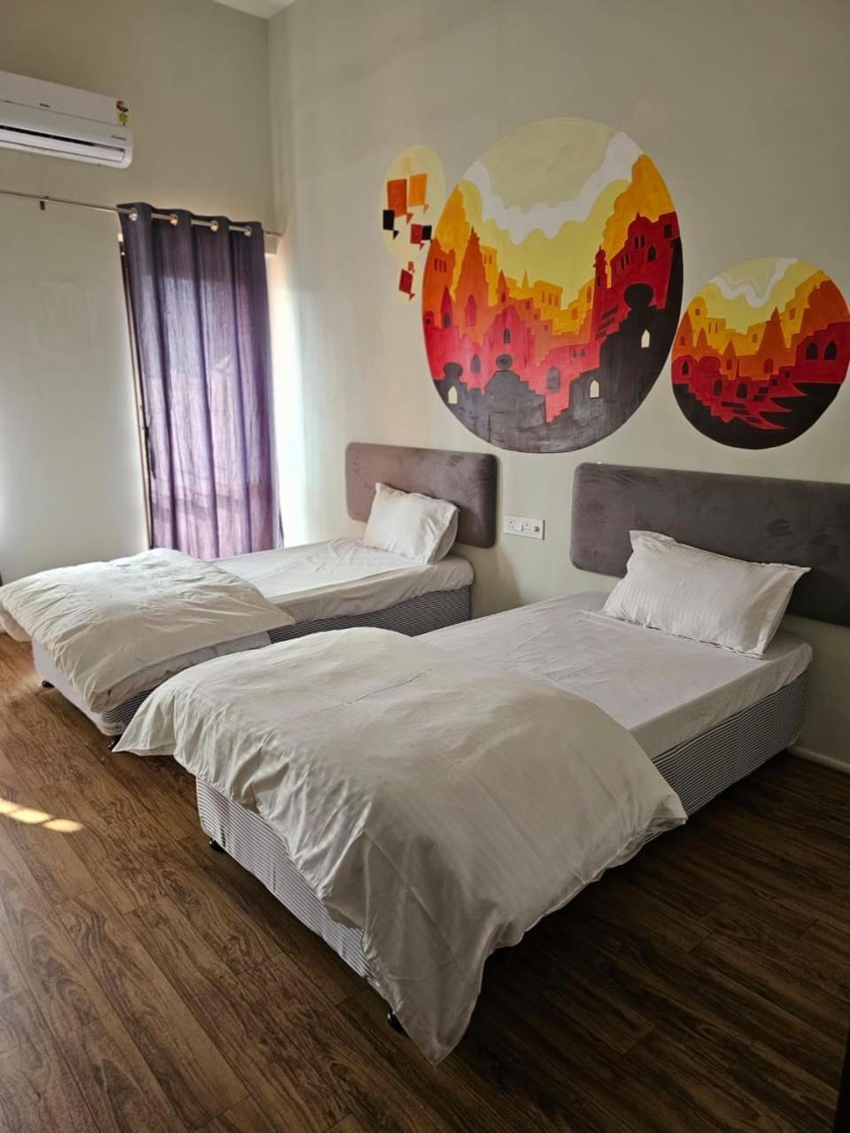Bed & Breakfast My Roomz Banaras