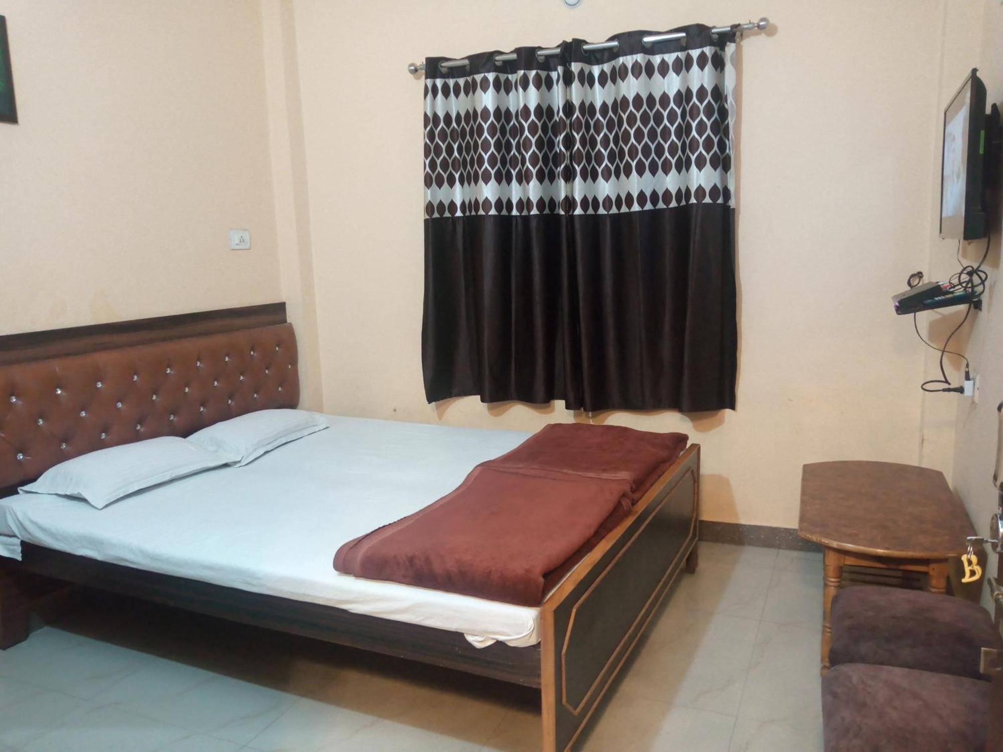 Bliss Assi Ghat Bed & Breakfast *