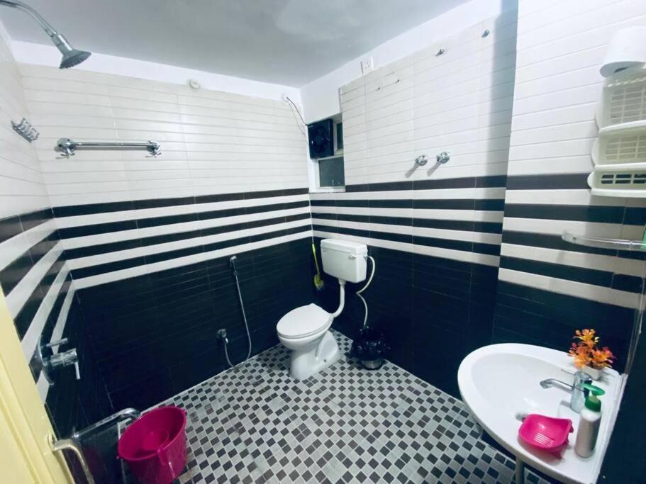 Evara Apartment