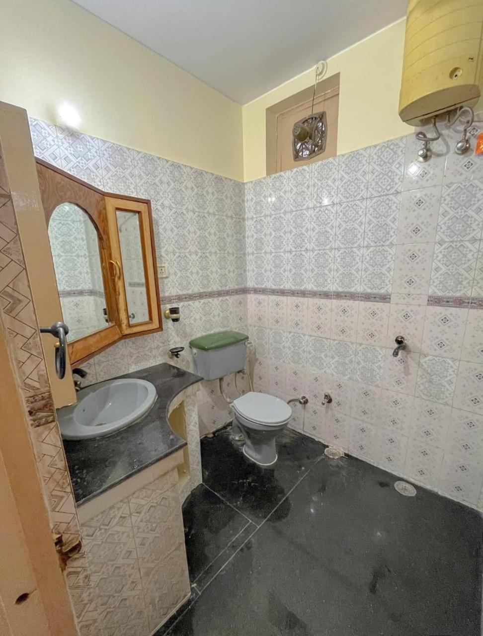 Serene At - 5bhk Luxury Varanasi