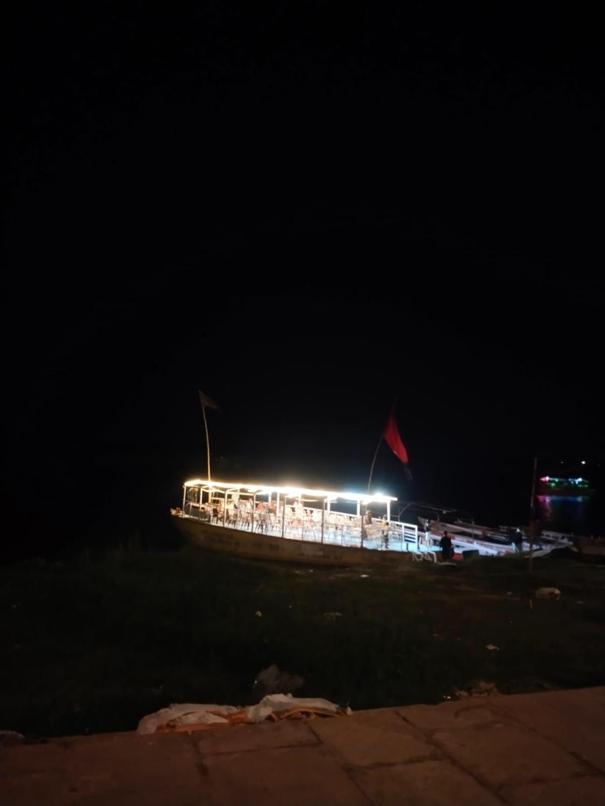 Siddhivinayak Temple Guest house Varanasi