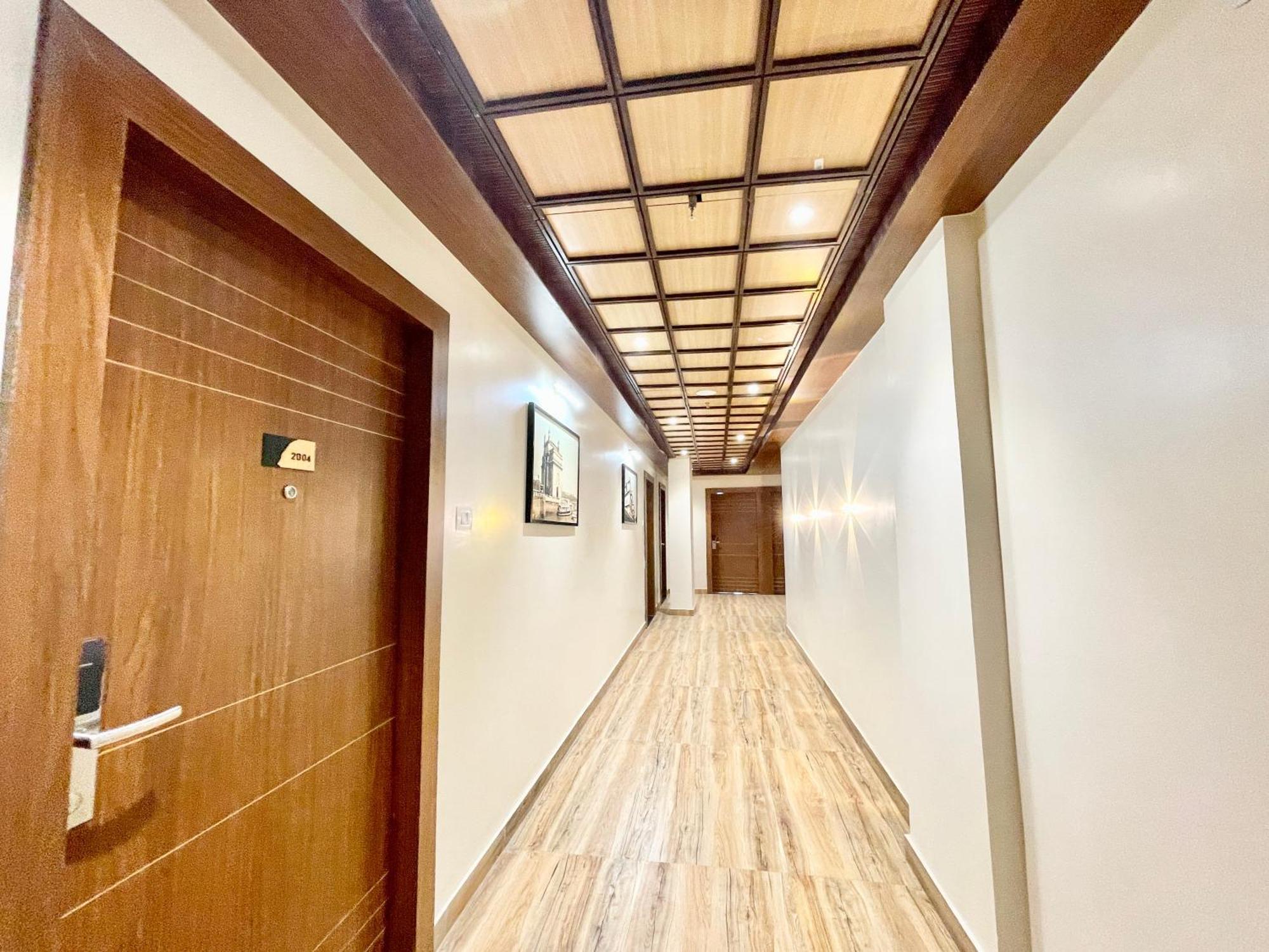Vedangam ! - Foreigner's Choice ! Fully Air-conditioned With Parking Availability, Near Kashi Vishwanath Temple, And Ganga Ghat 2 Varanasi