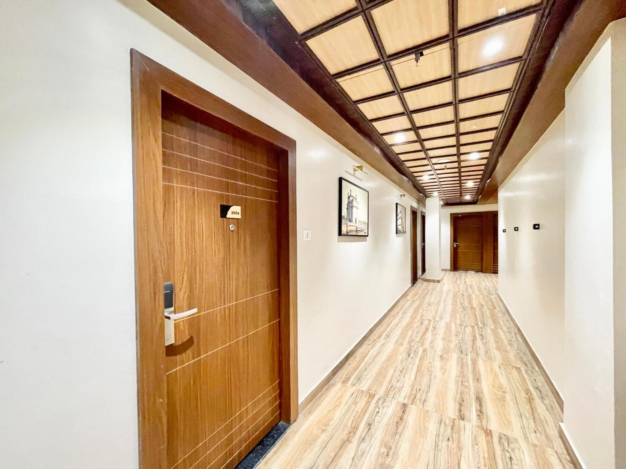 Vedangam ! - Foreigner's Choice ! Fully Air-conditioned With Parking Availability, Near Kashi Vishwanath Temple, And Ganga Ghat 2 4* Varanasi