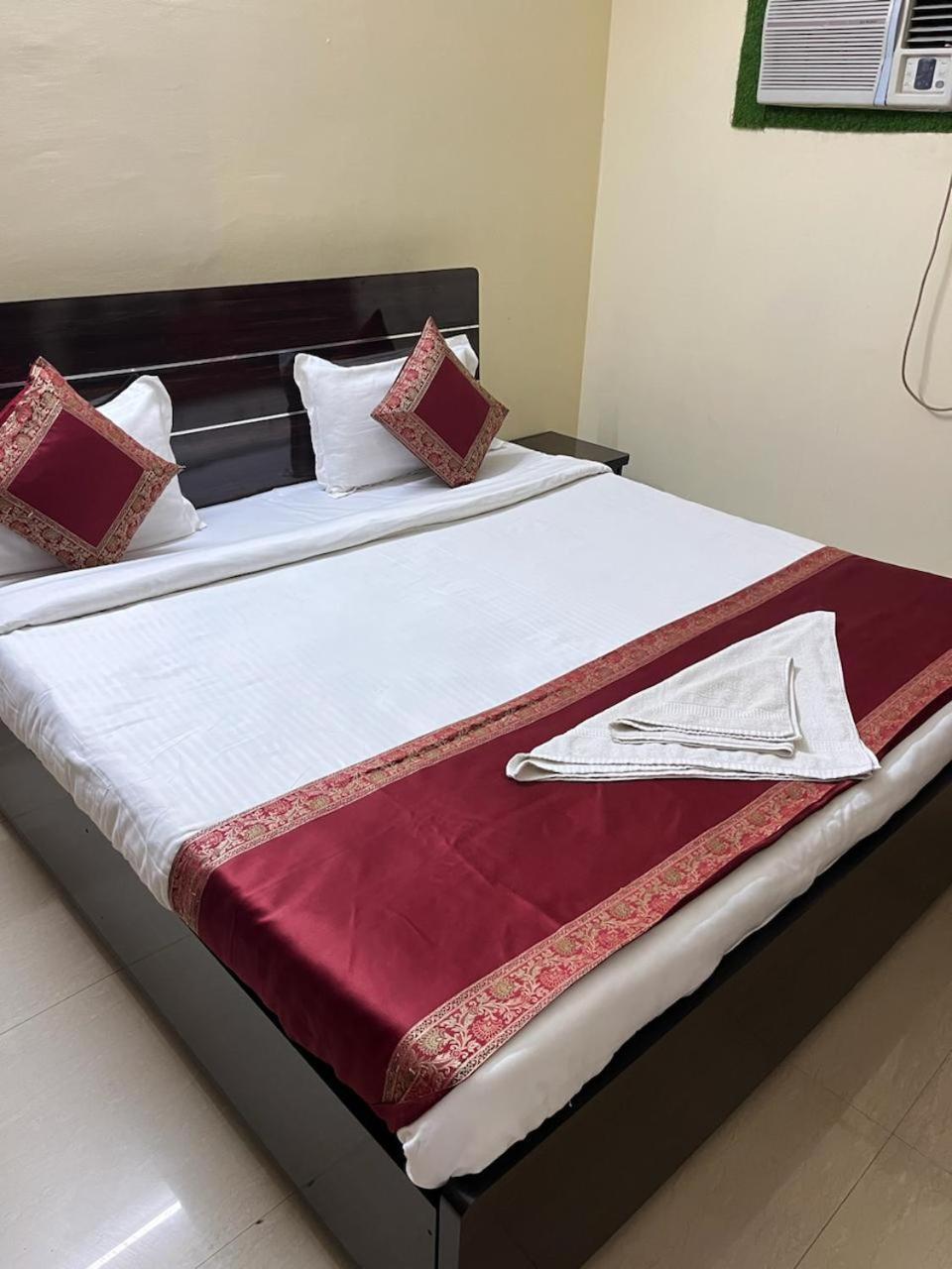 Lavish Living Varanasi