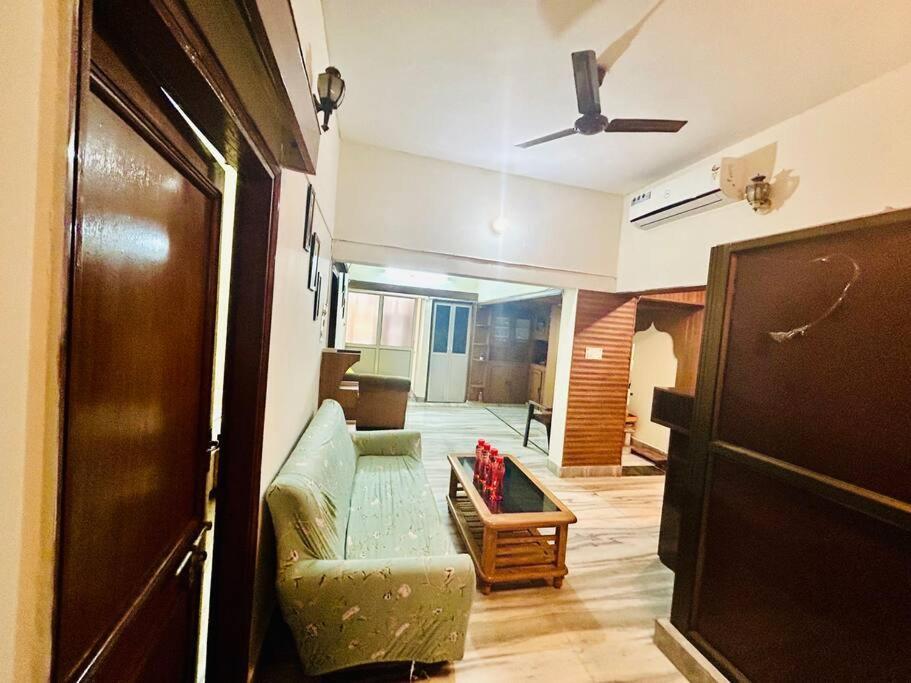Full At Heart Of Villa *
