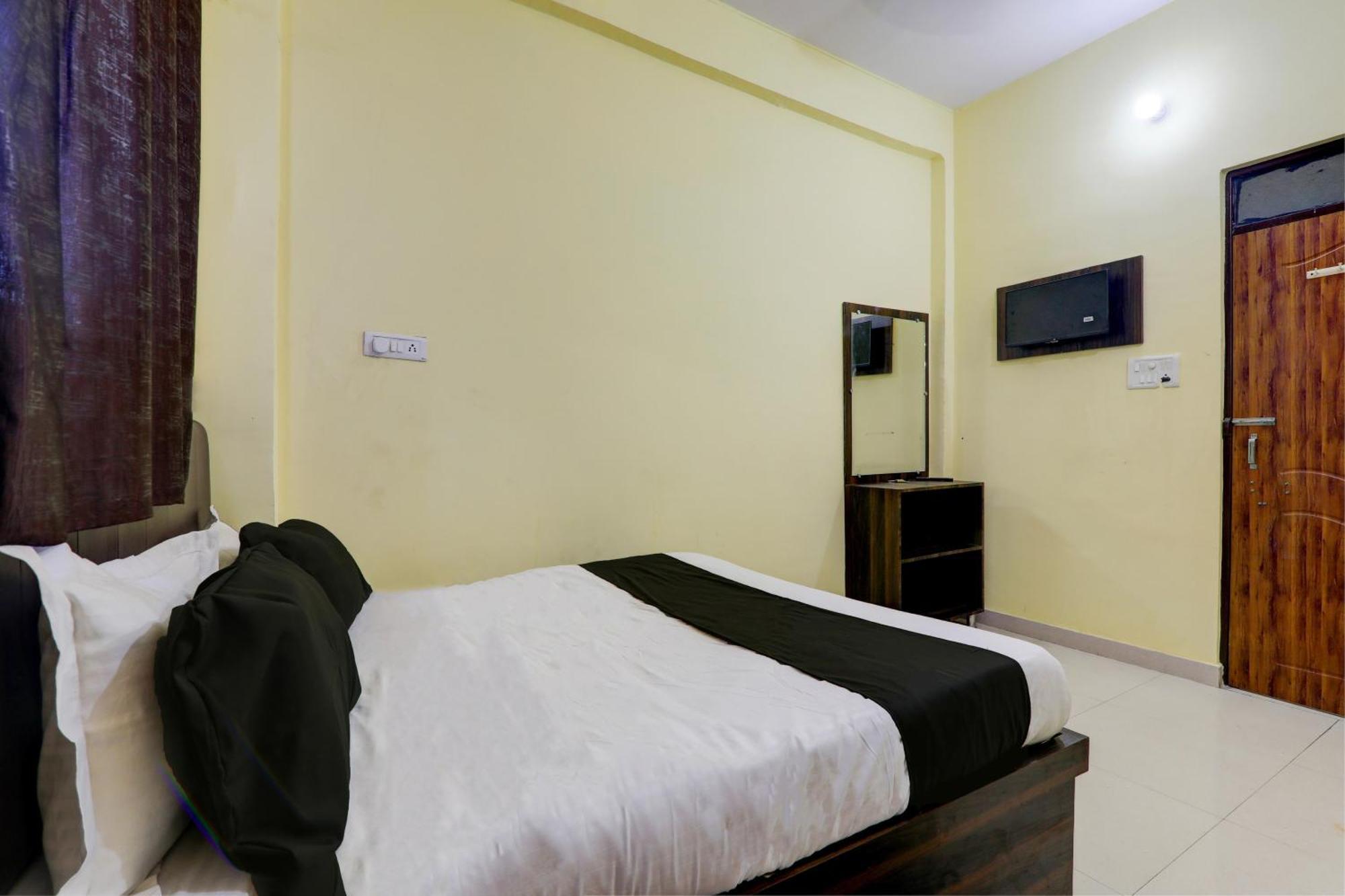 Super O Sadguru Hotel Varanasi