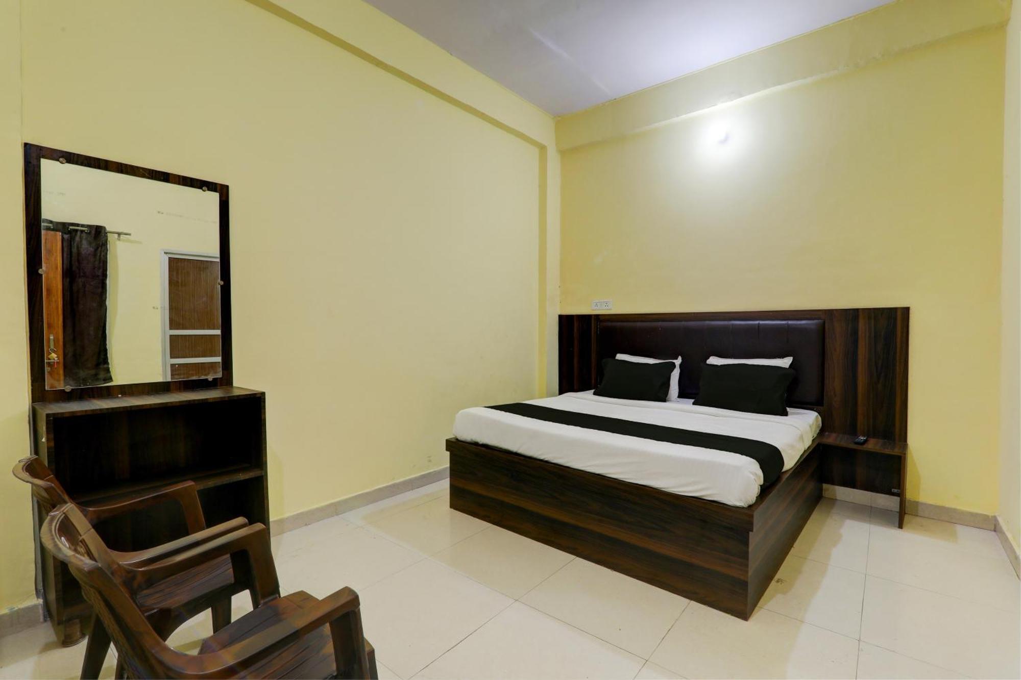 Super O Sadguru Hotel Varanasi