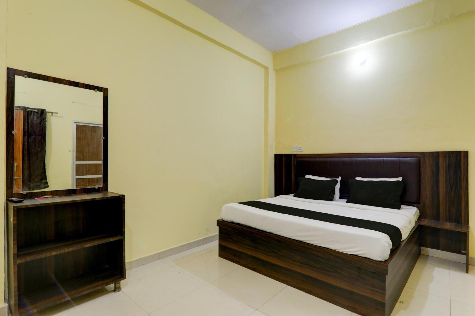Super O Sadguru Hotel 3*