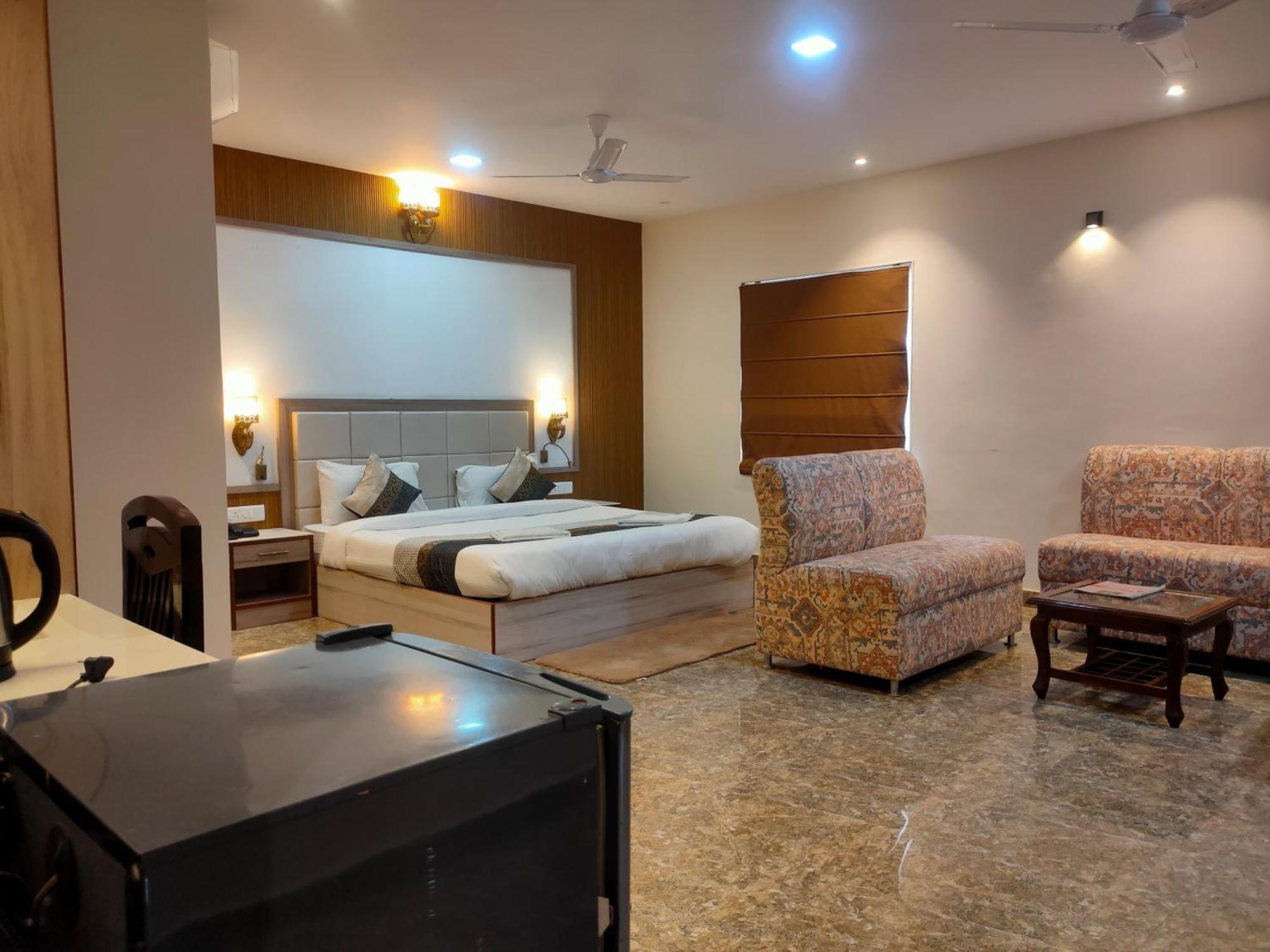 Hvh Kashi Vishwanath - 400 Meters From Kashi Vishwanath Temple & Ganga Aarti Ghat Hotel 3*