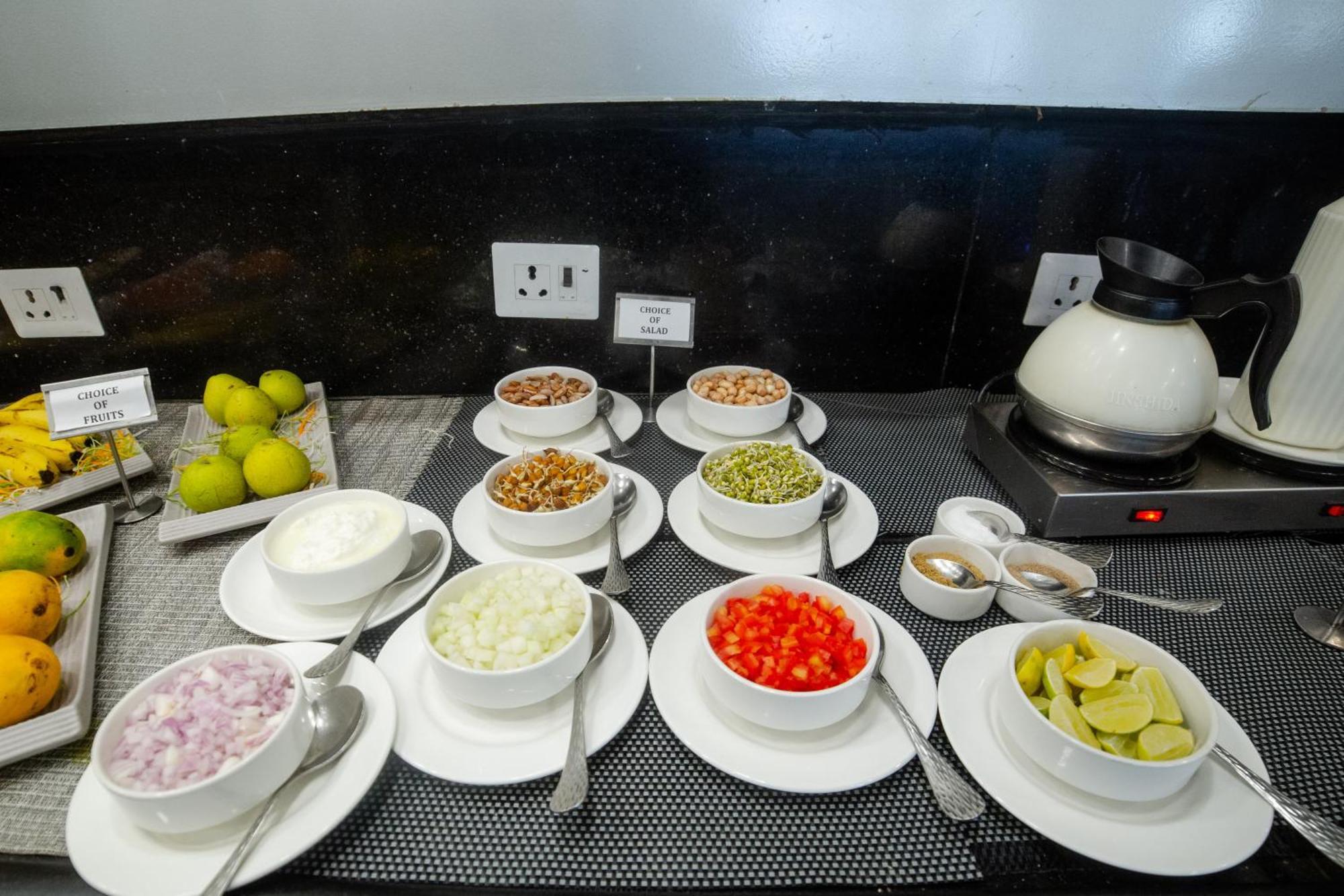 Pearl Courtyard Hotel Varanasi