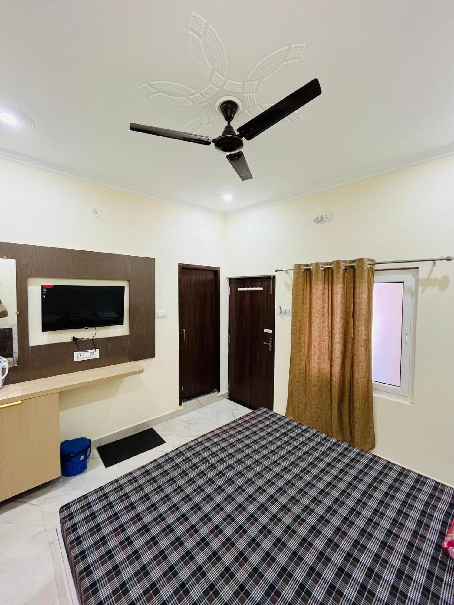 River View Paying Guest house