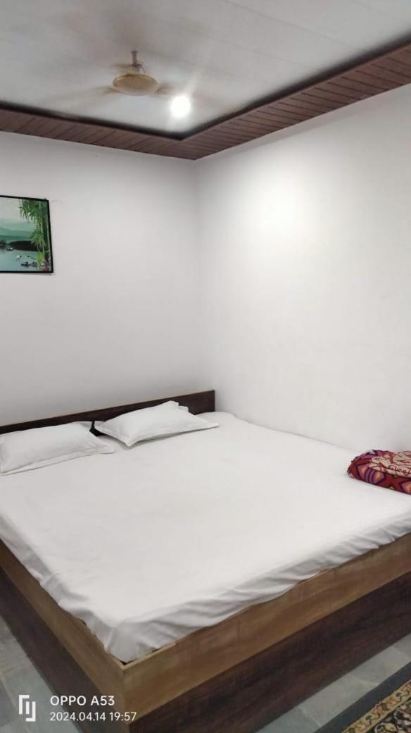Guest house Mahadeva *