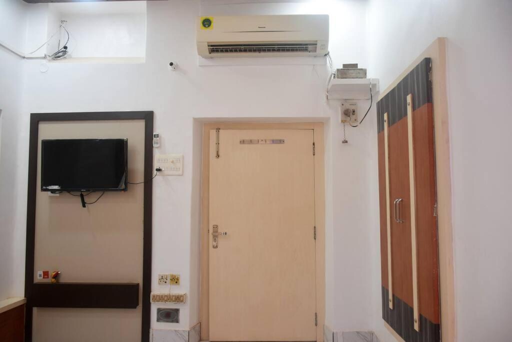 Villa Raahi Luxury Near Kashi Vishwanath