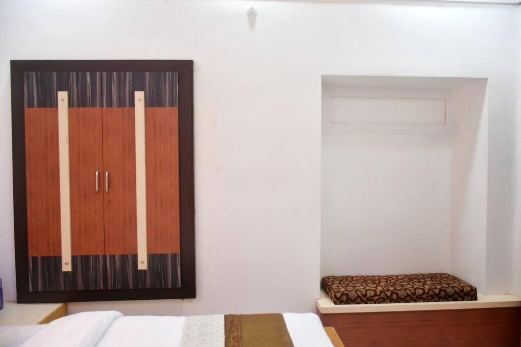 Villa Raahi Luxury Near Kashi Vishwanath Varanasi