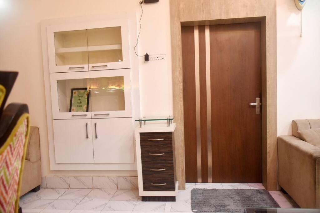 Raahi Luxury Near Kashi Vishwanath Villa *